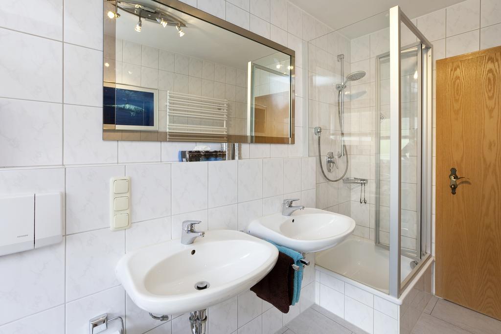 Haus Schlossblick Apartment Füssen Екстериор снимка